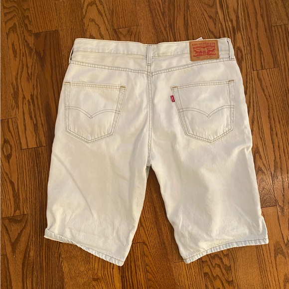 Levi’s 502 Jean shorts - Picture 6 of 9